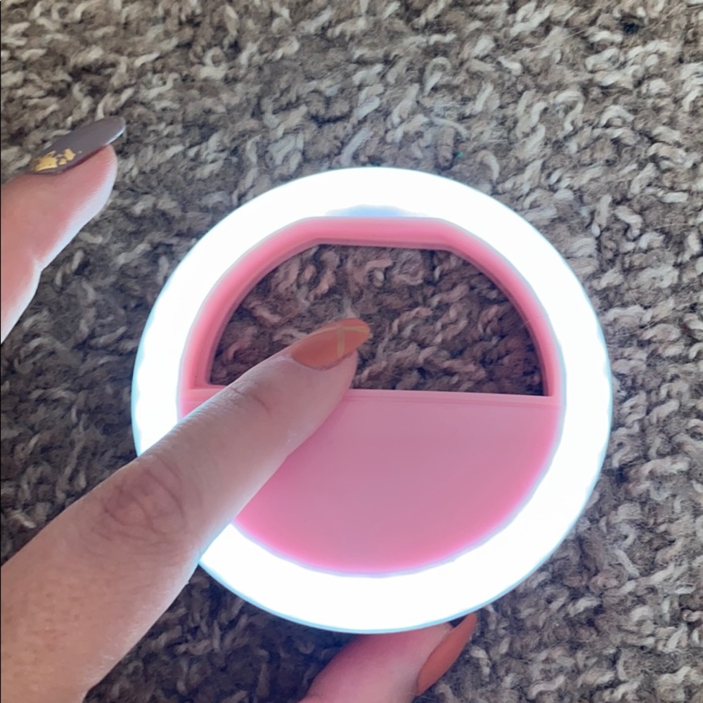 Selfie light for cell phone